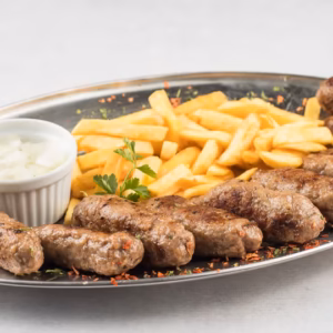 Ćevapi 300gr+pomfrit
